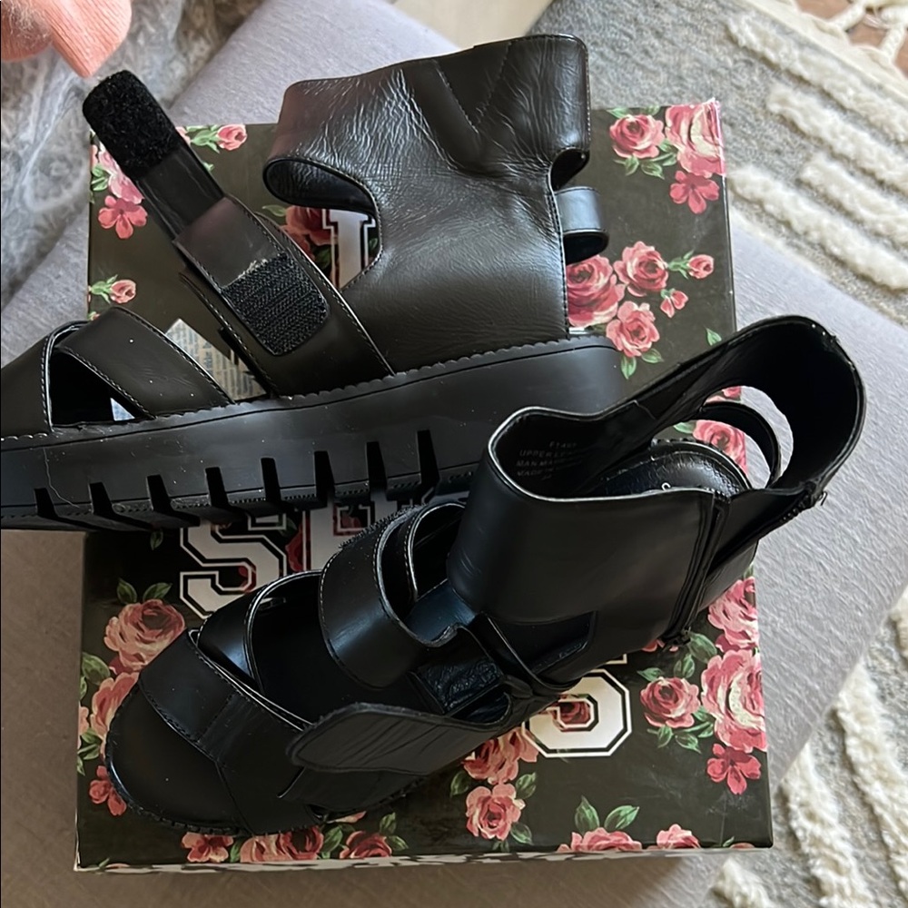 Stylish Black Women's Sandals